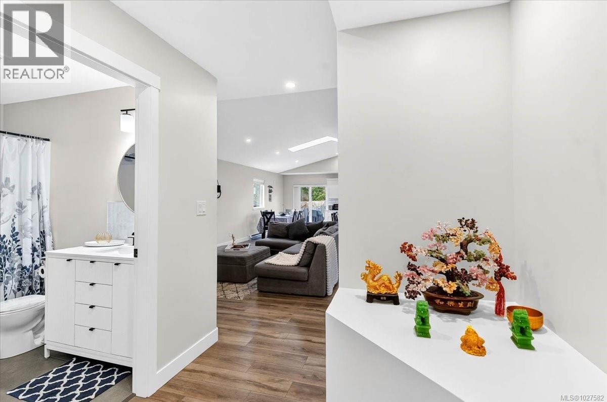 3167 Fernwood Lane, Port Alberni