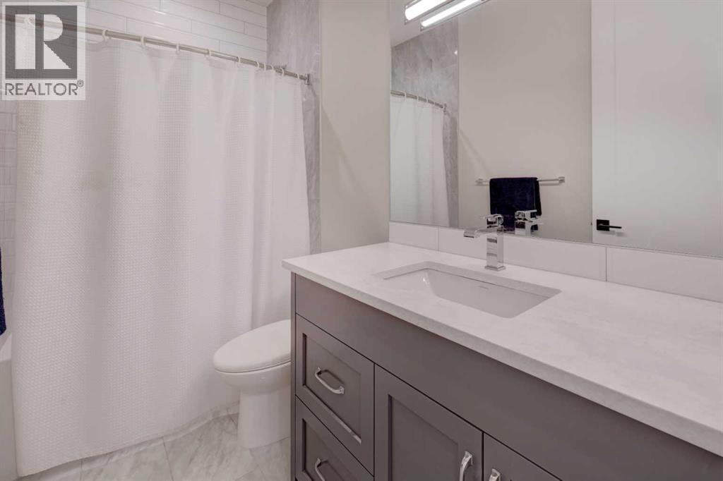 Single Family House for Sale in   Street SW Altadore Calgary 