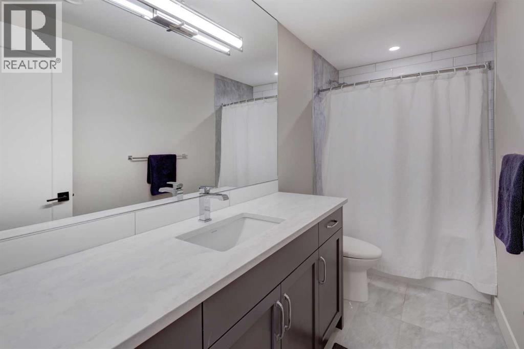 Single Family House for Sale in   Street SW Altadore Calgary 