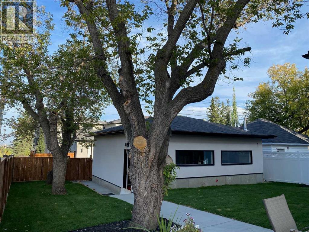 Single Family House for Sale in   Street SW Altadore Calgary 