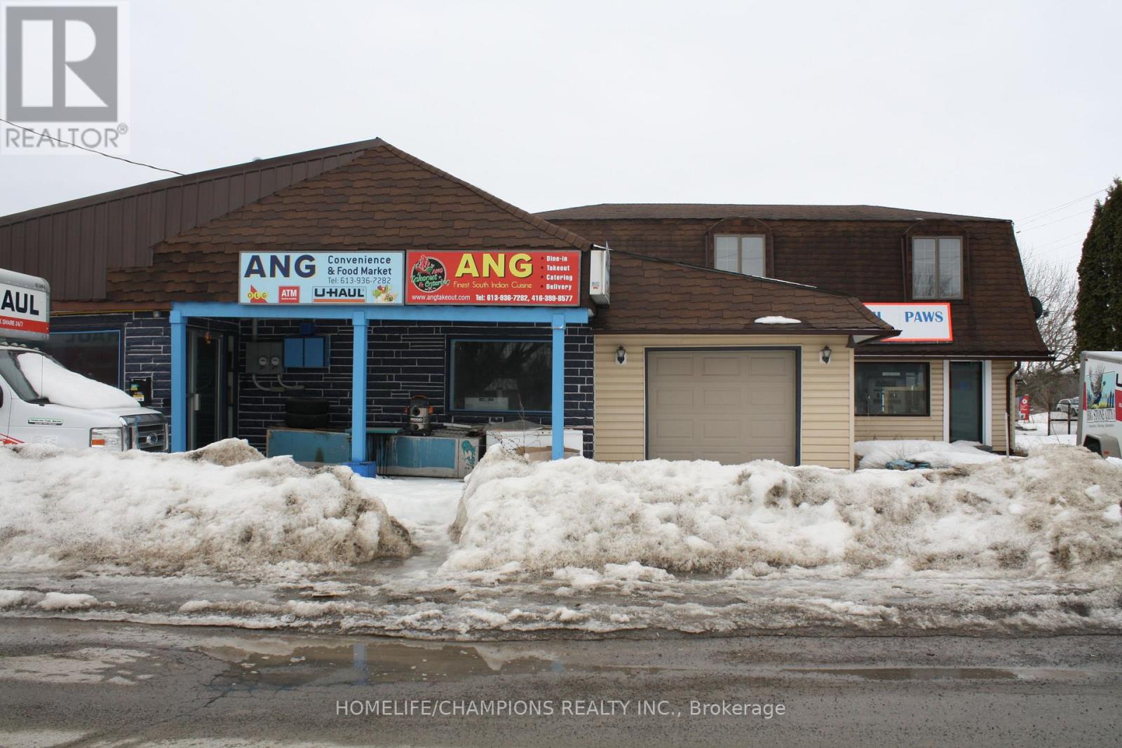 11 OLD PORTAGE ROAD - 1