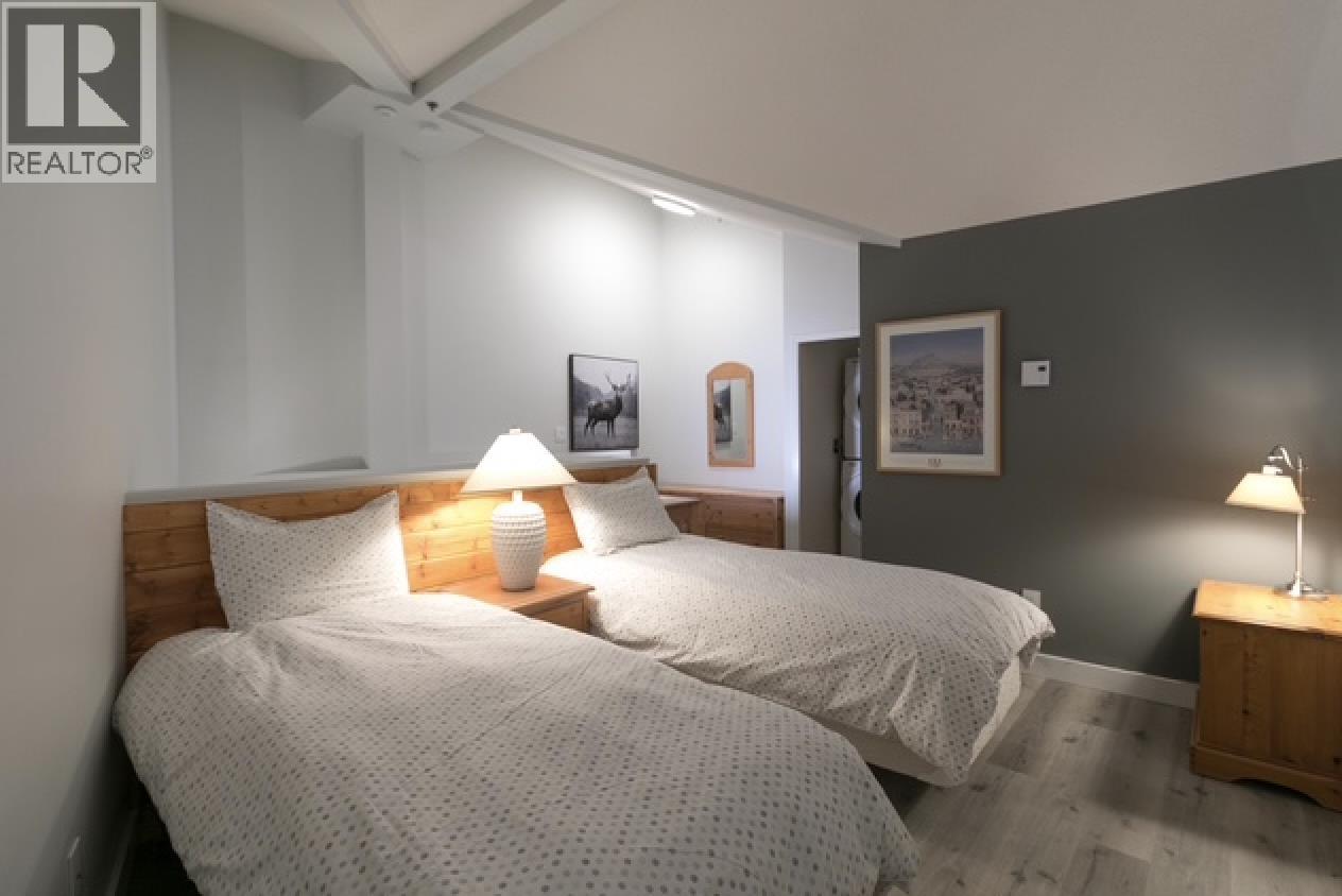 325 3309 PTARMIGAN PLACE, Whistler