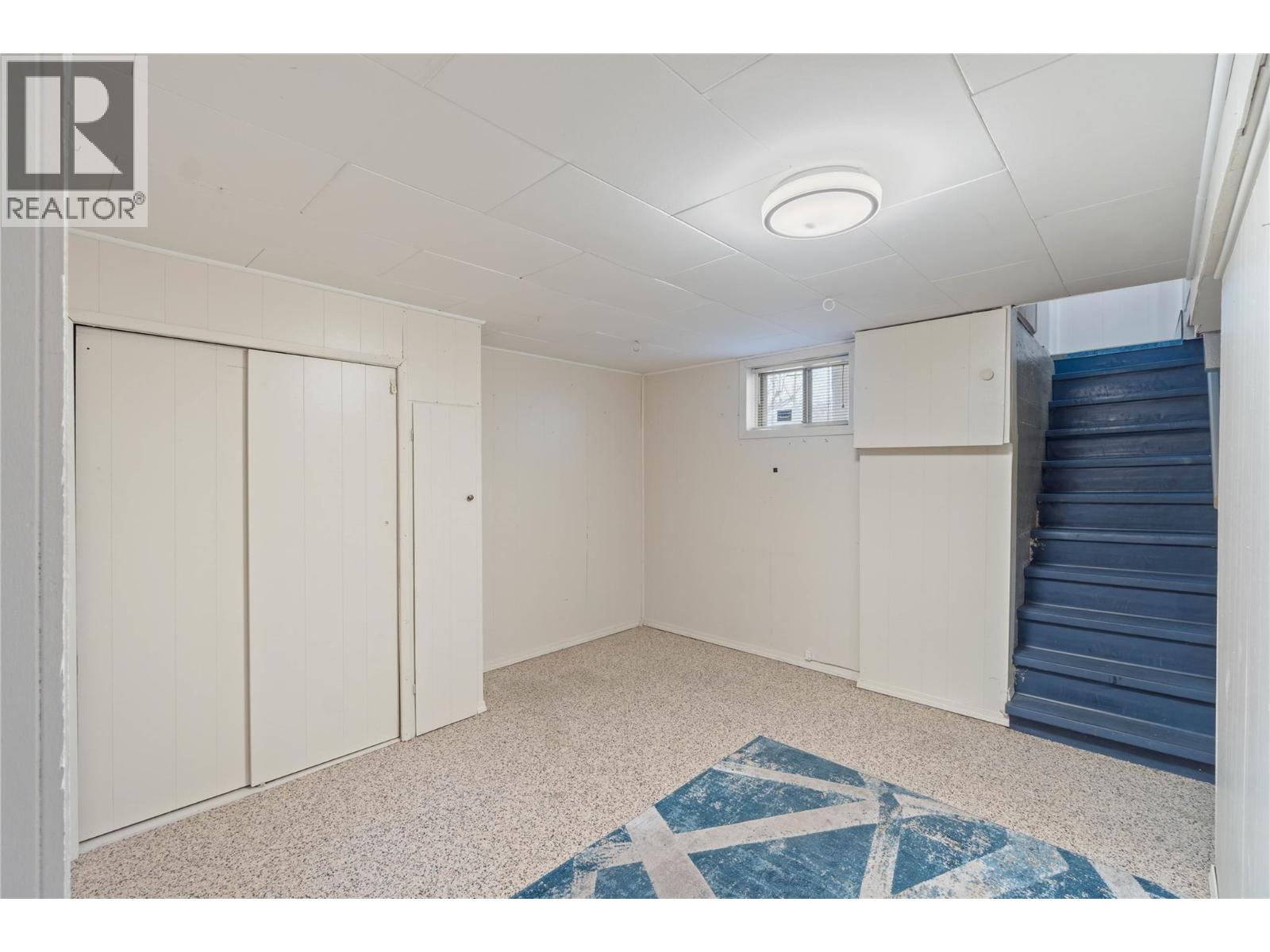 1045 DOMINION STREET - 15