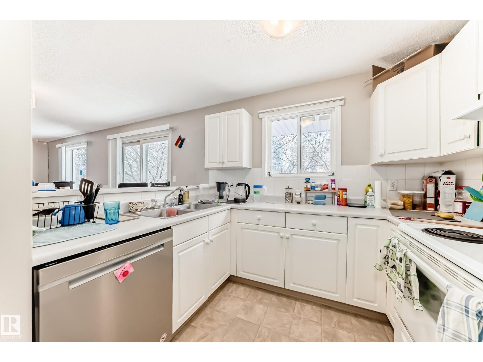 #304 10153 117 ST NW - 8