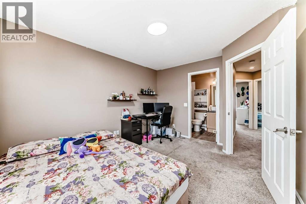 Single Family House for Sale in  SADDLEBROOK Place NE Saddle Ridge Calgary 