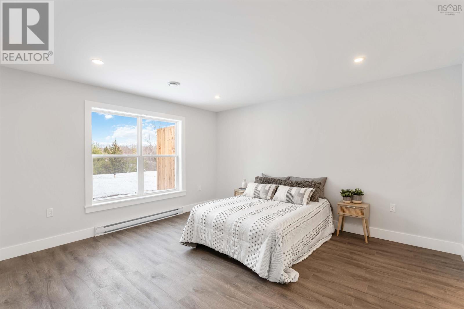 Property 10 of 26 of 38 Pemberton Avenue