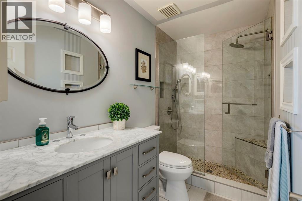 Single Family House 3 Level for Sale in  Sunlake Gardens SE Sundance Calgary 