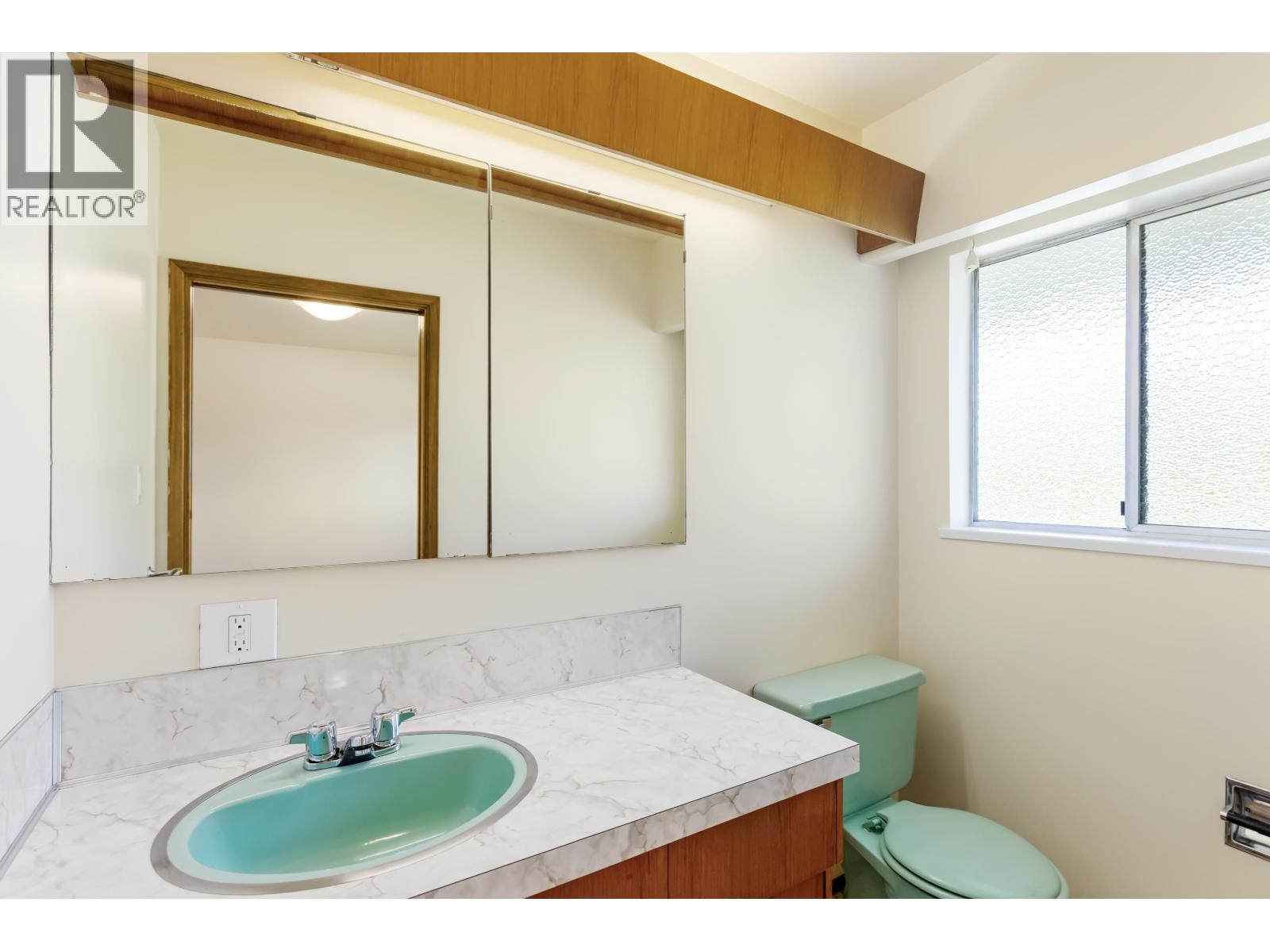 7988 SUSSEX AVENUE, Burnaby