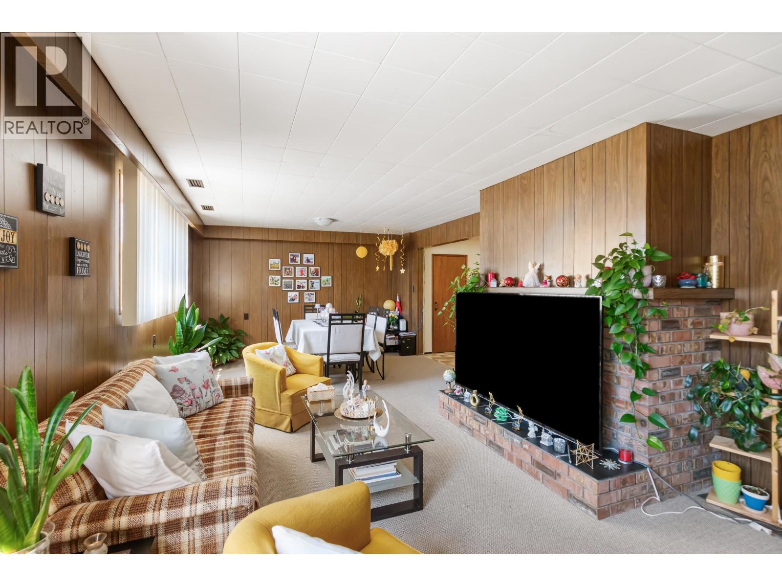 7988 SUSSEX AVENUE, Burnaby