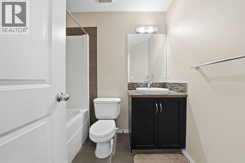 Single Family House for Sale in  Evansview Gardens NW Evanston Calgary 