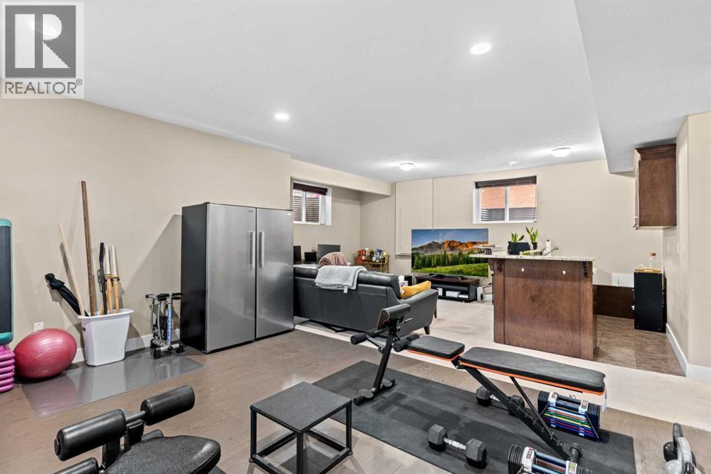 Single Family House for Sale in  Sherwood Boulevard NW Sherwood Calgary 