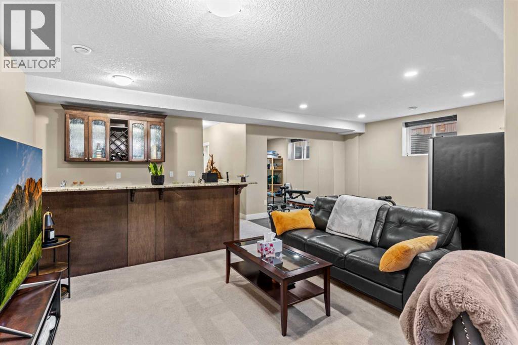Single Family House for Sale in  Sherwood Boulevard NW Sherwood Calgary 
