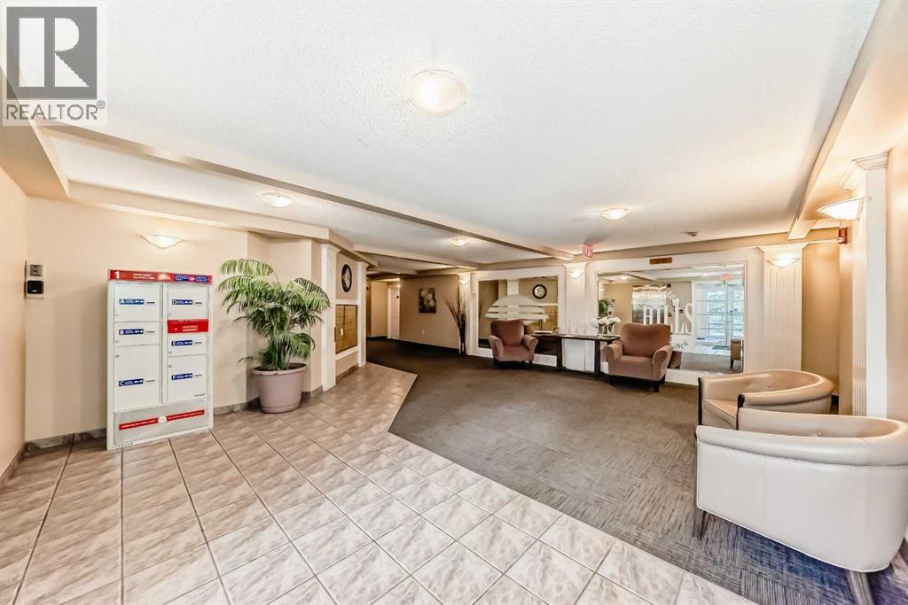 Single Family House for Sale in   Hunterview Drive NW Huntington Hills Calgary 