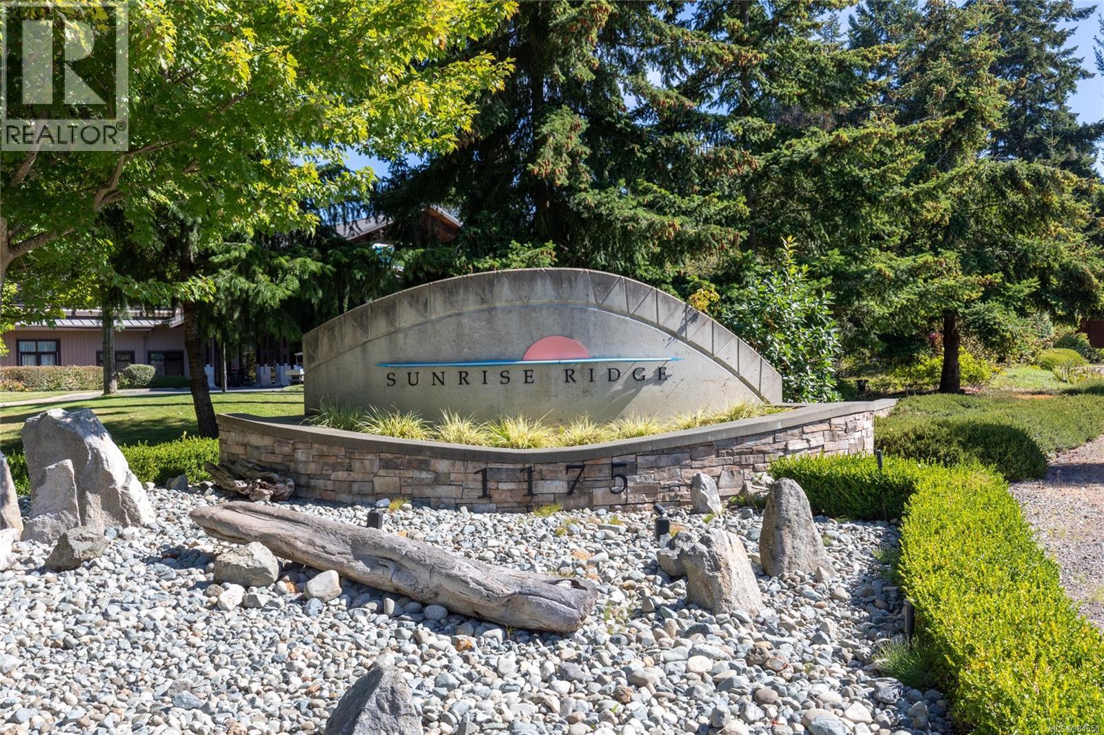 3 1175 Resort Dr, Parksville