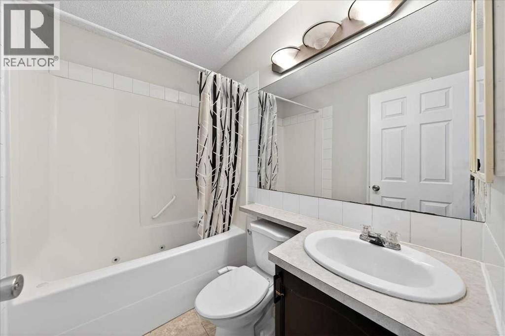 Single Family House Bi-level for Sale in  Martinvalley Mews NE Martindale Calgary 