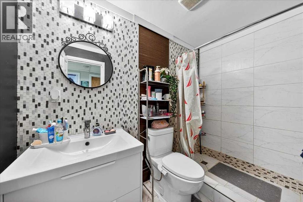 Single Family House Bi-level for Sale in  Martinvalley Mews NE Martindale Calgary 