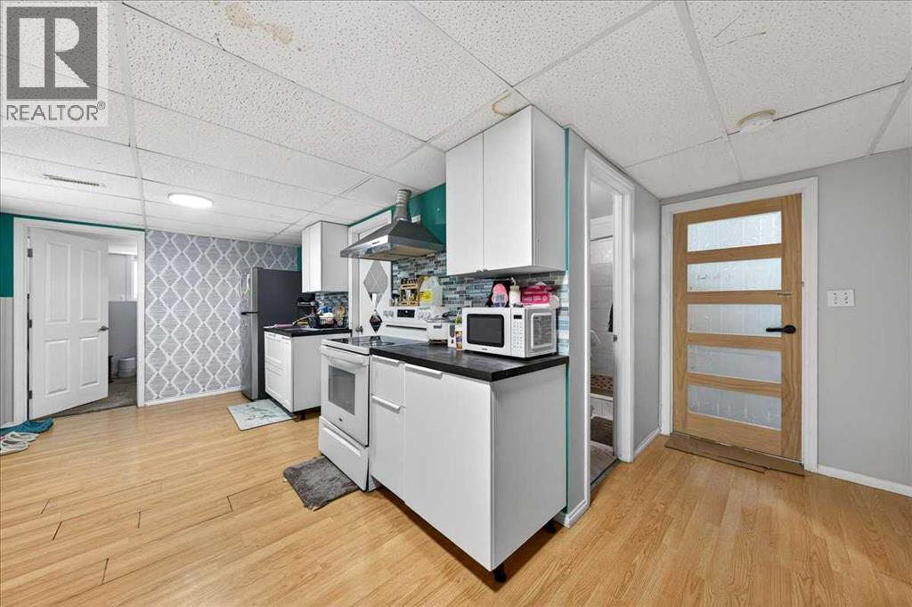 Single Family House Bi-level for Sale in  Martinvalley Mews NE Martindale Calgary 