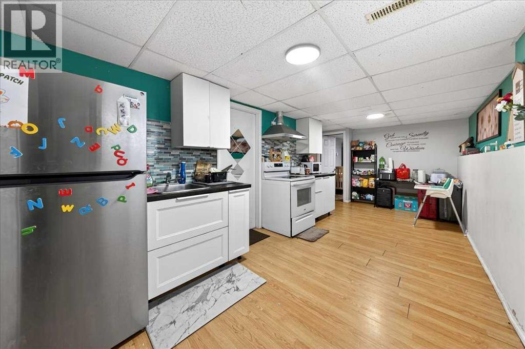 Single Family House Bi-level for Sale in  Martinvalley Mews NE Martindale Calgary 