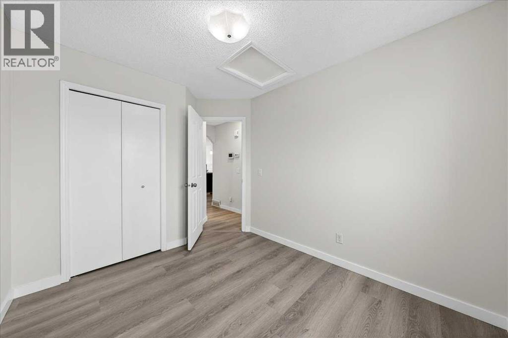Single Family House Bi-level for Sale in  Martinvalley Mews NE Martindale Calgary 