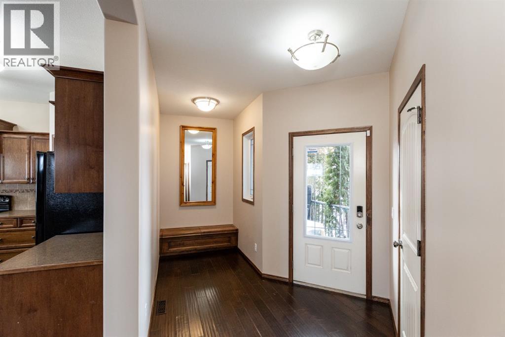 4828 55 Boulevard Close, Innisfail