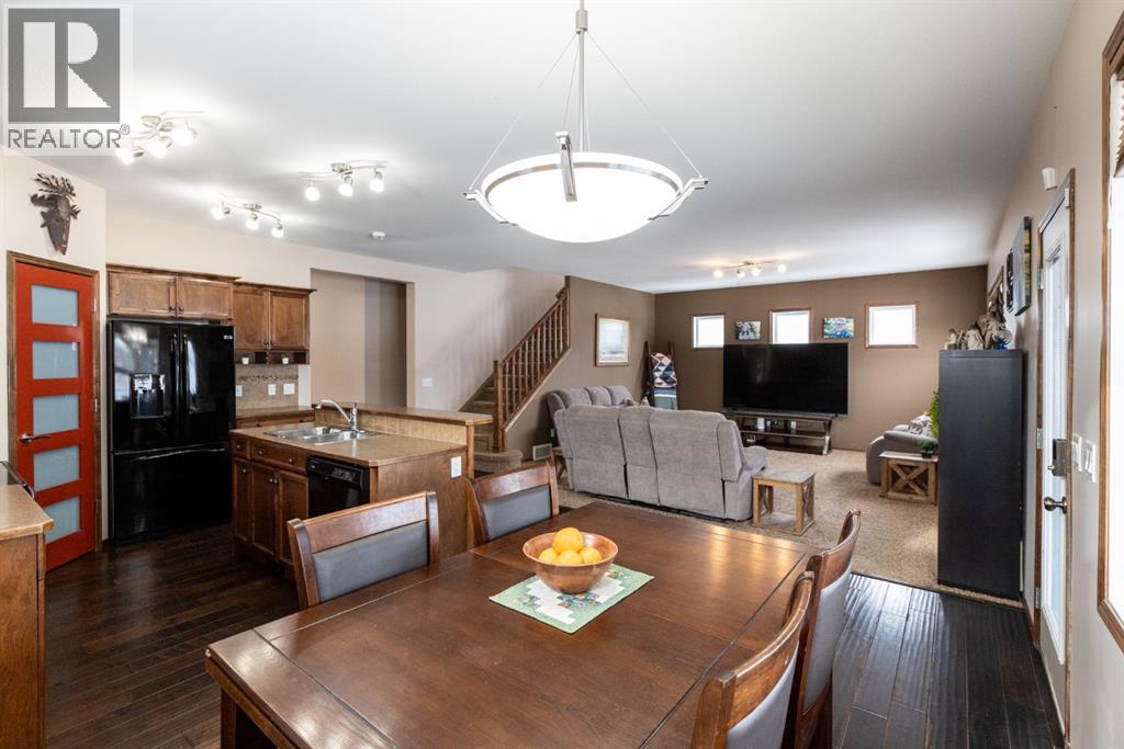 4828 55 Boulevard Close, Innisfail