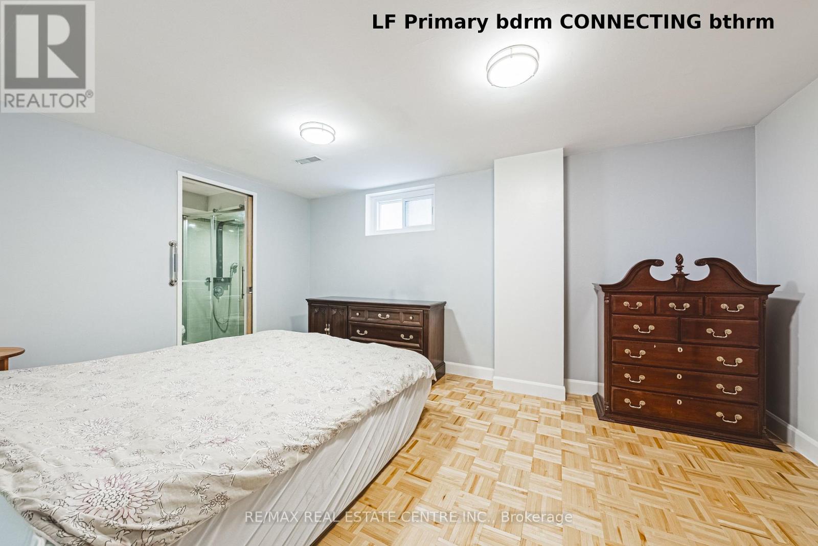4322 WATERFORD CRESCENT - 36