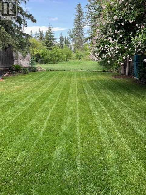 
          41513 highway 771
            <br/>
            <span>Rural Lacombe County</span>
            , 
            <span>AB</span>
             <span>T0C2J0</span>
         - Photo 37