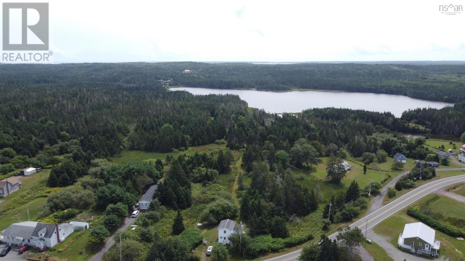 Property 11 of 41 of 3138 Highway 320