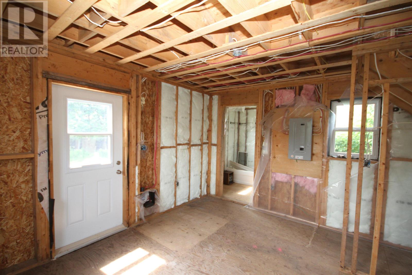 Property 26 of 41 of 3138 Highway 320