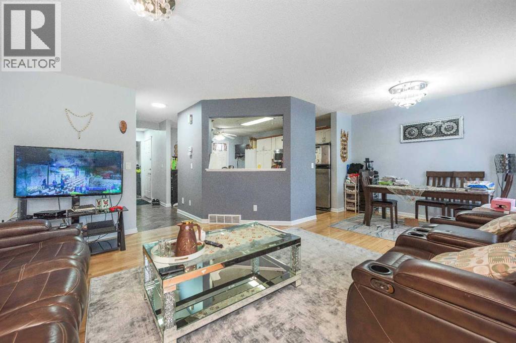 Single Family House for Sale in  Catalina Boulevard NE Monterey Park Calgary 