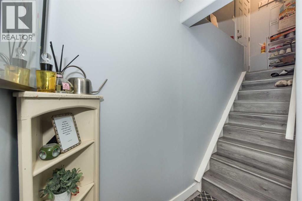 Single Family House for Sale in  Catalina Boulevard NE Monterey Park Calgary 