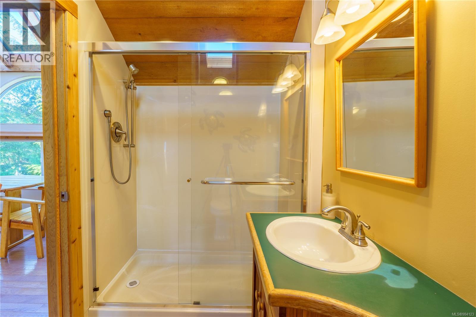 316 LEIGHTON WAY - 32