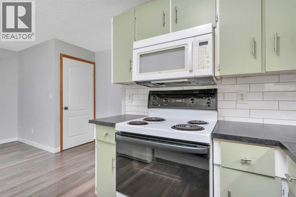 9 Cardinal Avenue, Red Deer