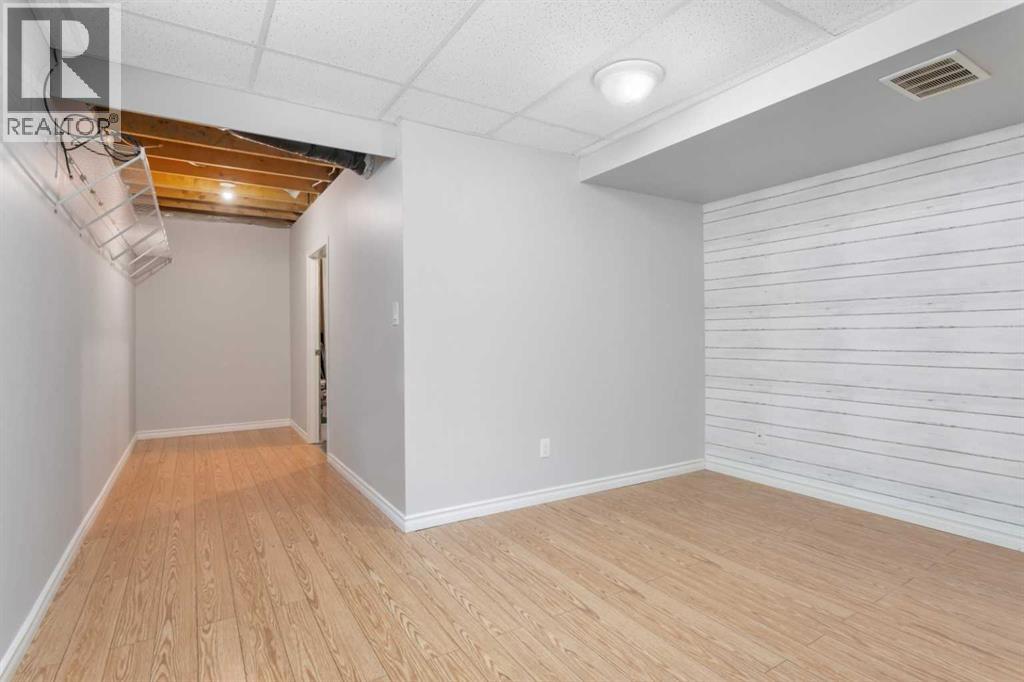 9 Cardinal Avenue, Red Deer