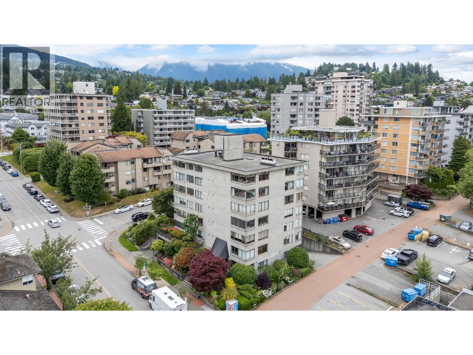 101A 460 14TH STREET, West Vancouver