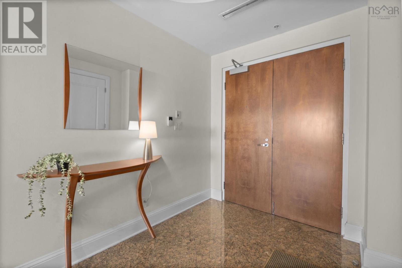 Property 36 of 42 of 1505 1550 Dresden Row