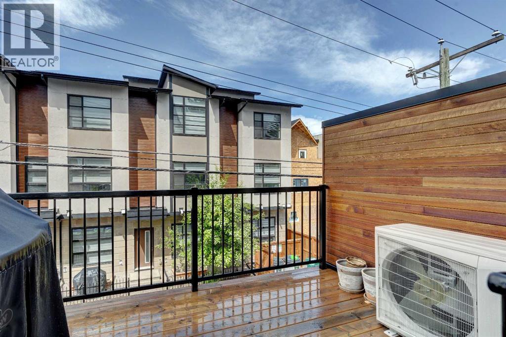 2, 1538 34 Avenue SW, Calgary, Alberta