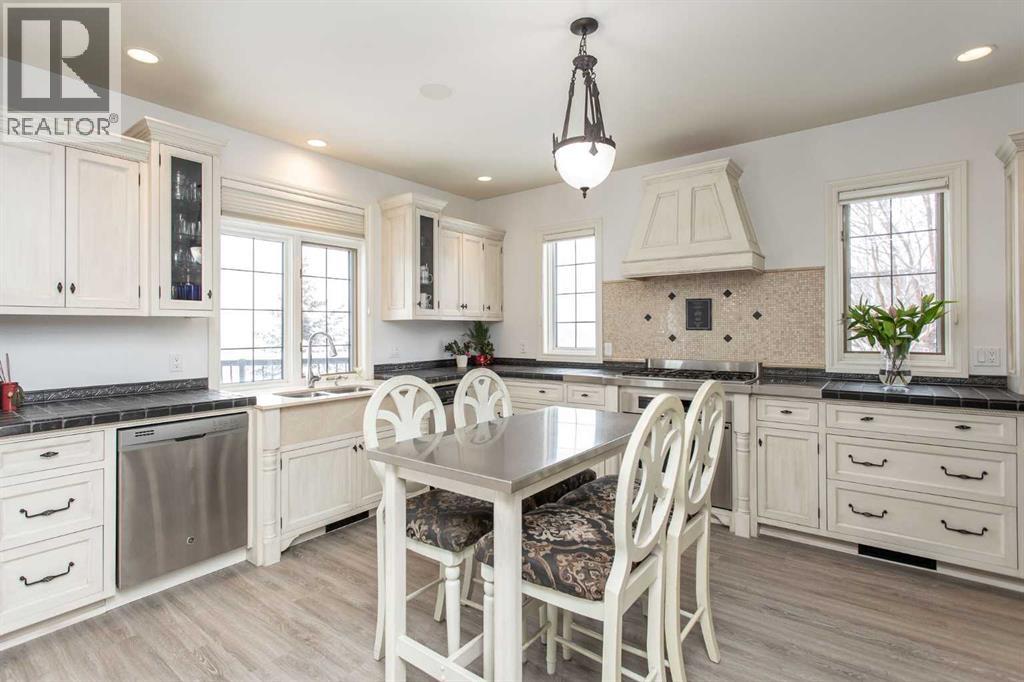 27111 Highway 597, Rural Lacombe County