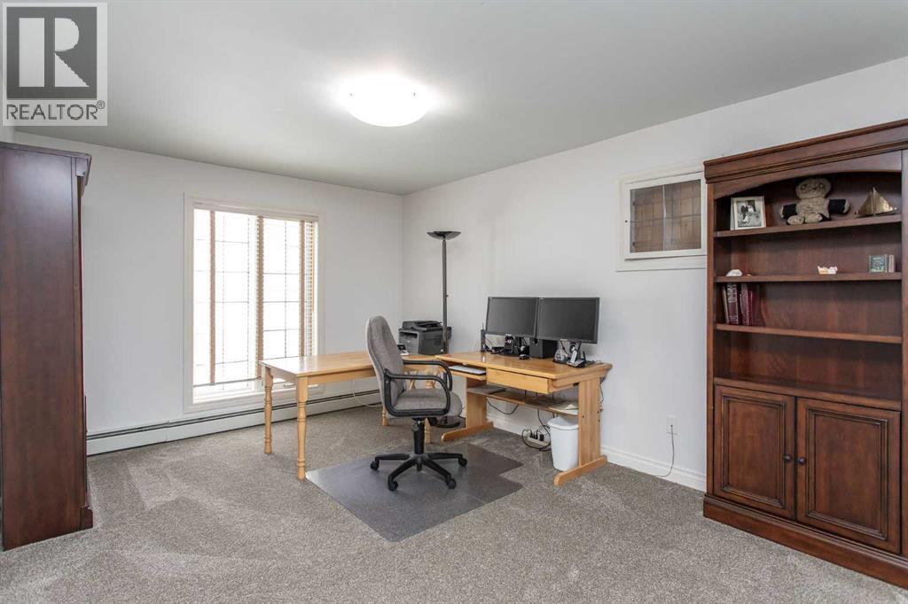 27111 Highway 597, Rural Lacombe County