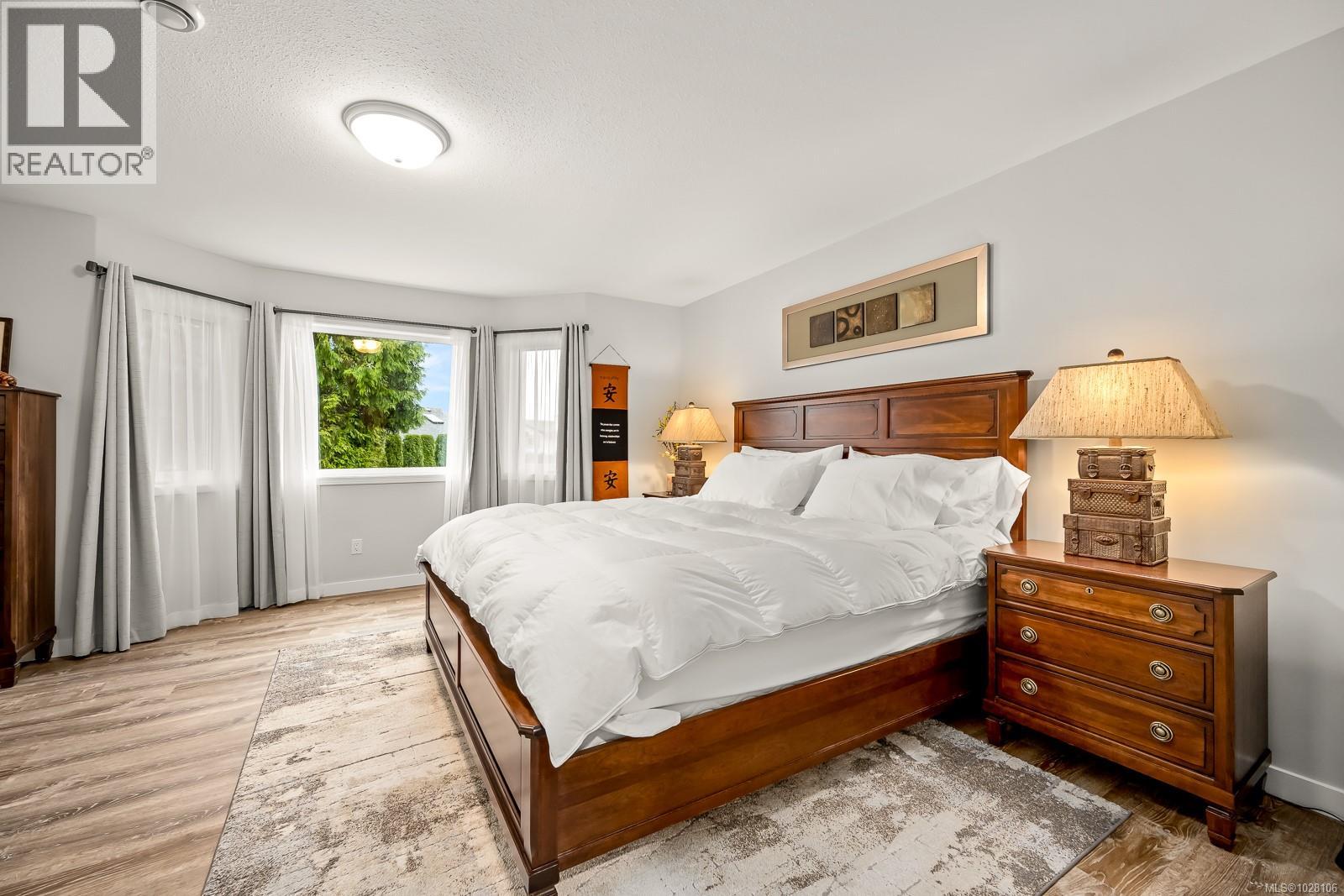 1310 PHEASANT PL - 33