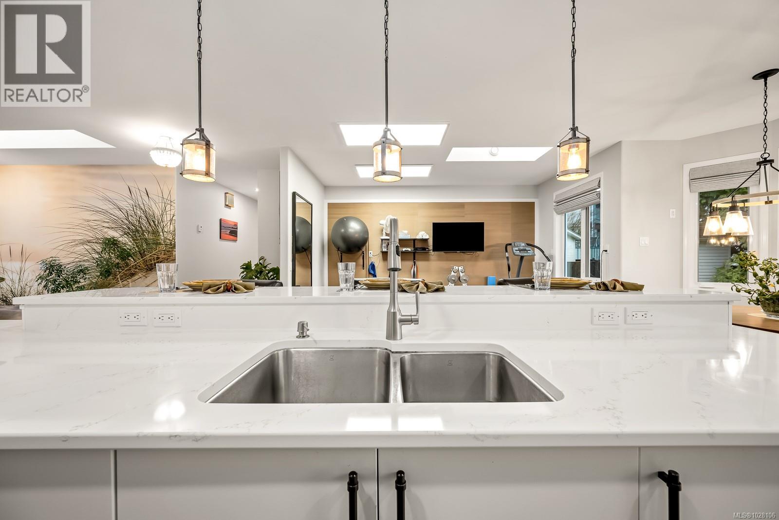 1310 PHEASANT PL - 16