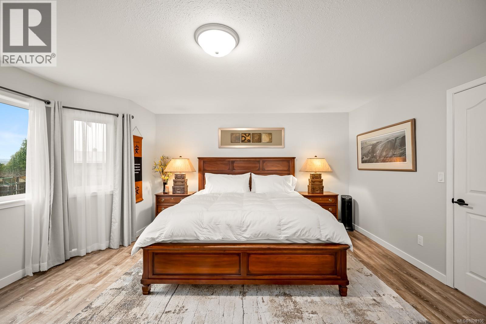 1310 PHEASANT PL - 34