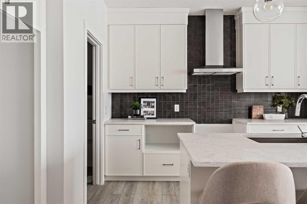 Single Family House for Sale in  Creekstone Circle SW Pine Creek Calgary 