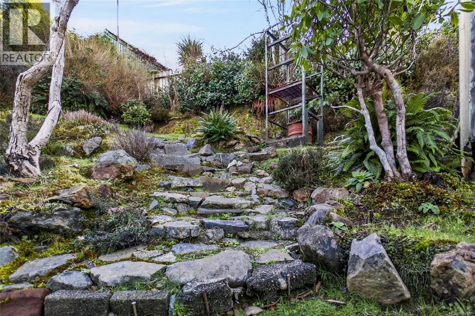 1148 & 1156 Helen Rd, Ucluelet