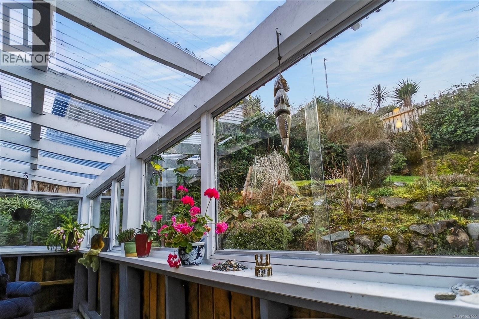 1148 & 1156 Helen Rd, Ucluelet