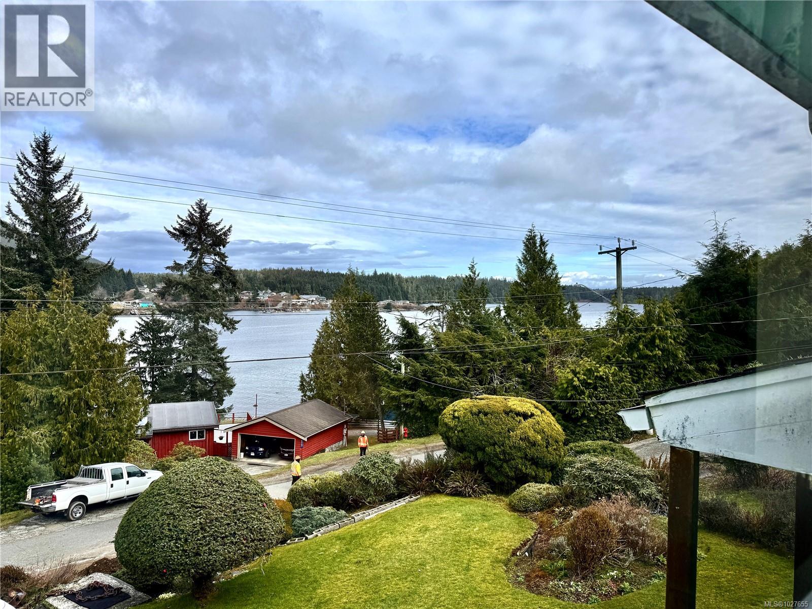 1148 & 1156 Helen Rd, Ucluelet