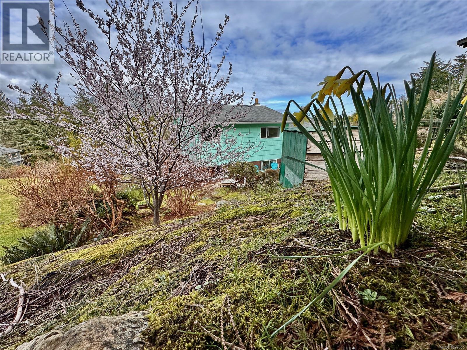 1148 & 1156 Helen Rd, Ucluelet