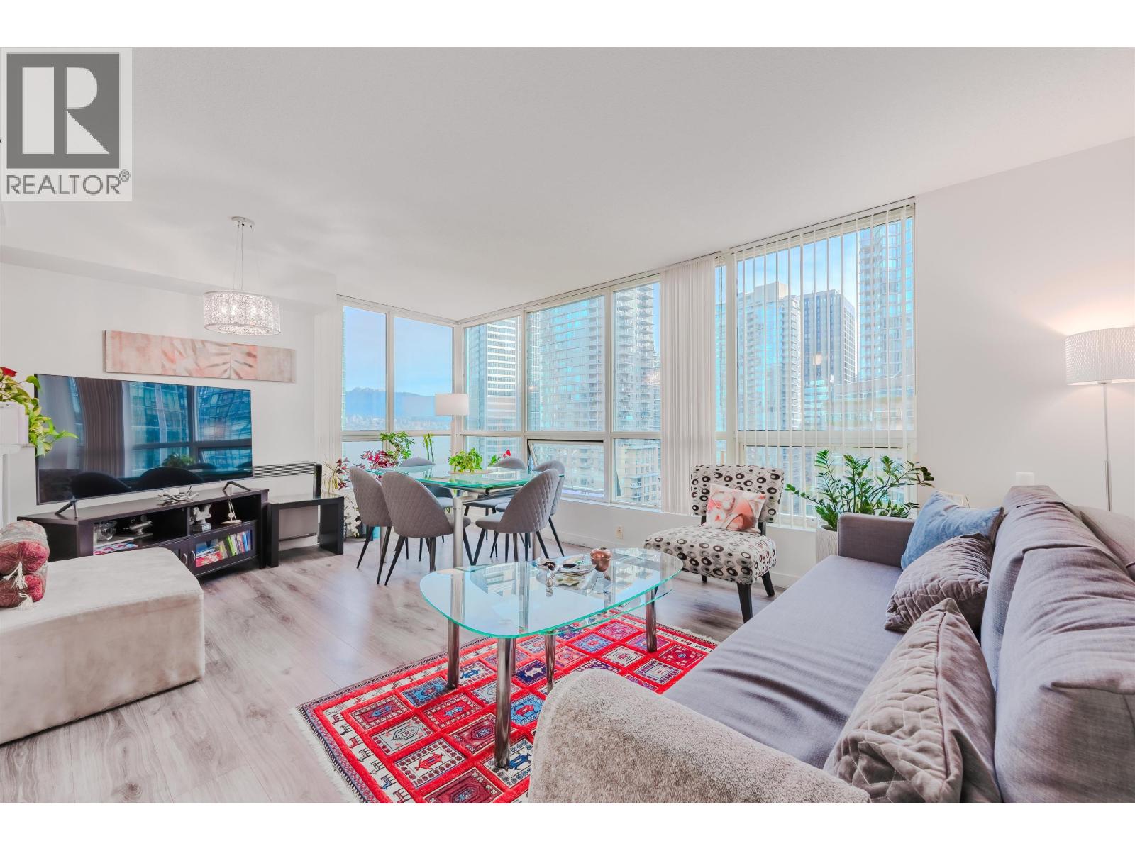 1204 555 JERVIS STREET