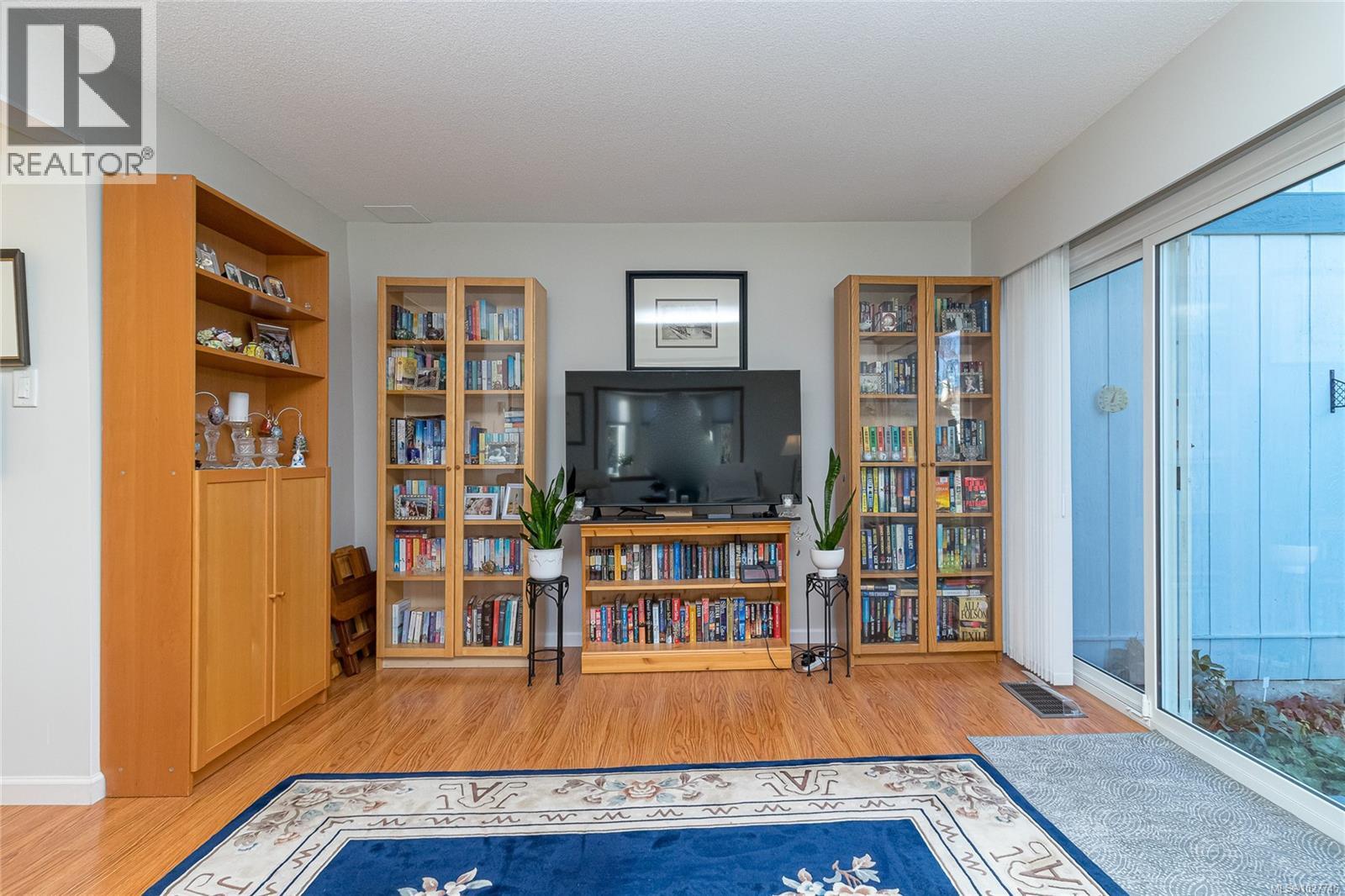 57 3987 Gordon Head Road, Saanich