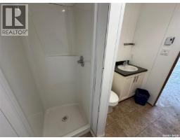 3c 820 N Service Road W, Moose Jaw, SK S6H4N8 Photo 16